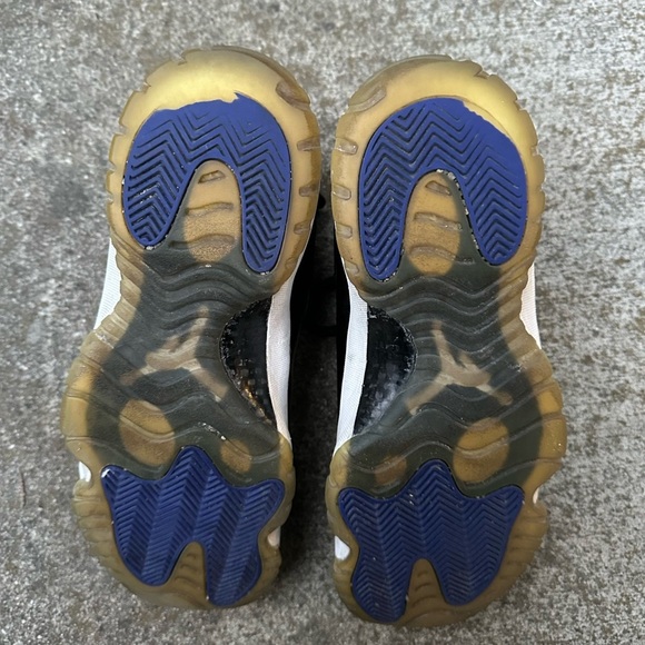 Air Jordan 11 Space Jam 2016 Shoes Size 9.5 - Picture 5 of 11